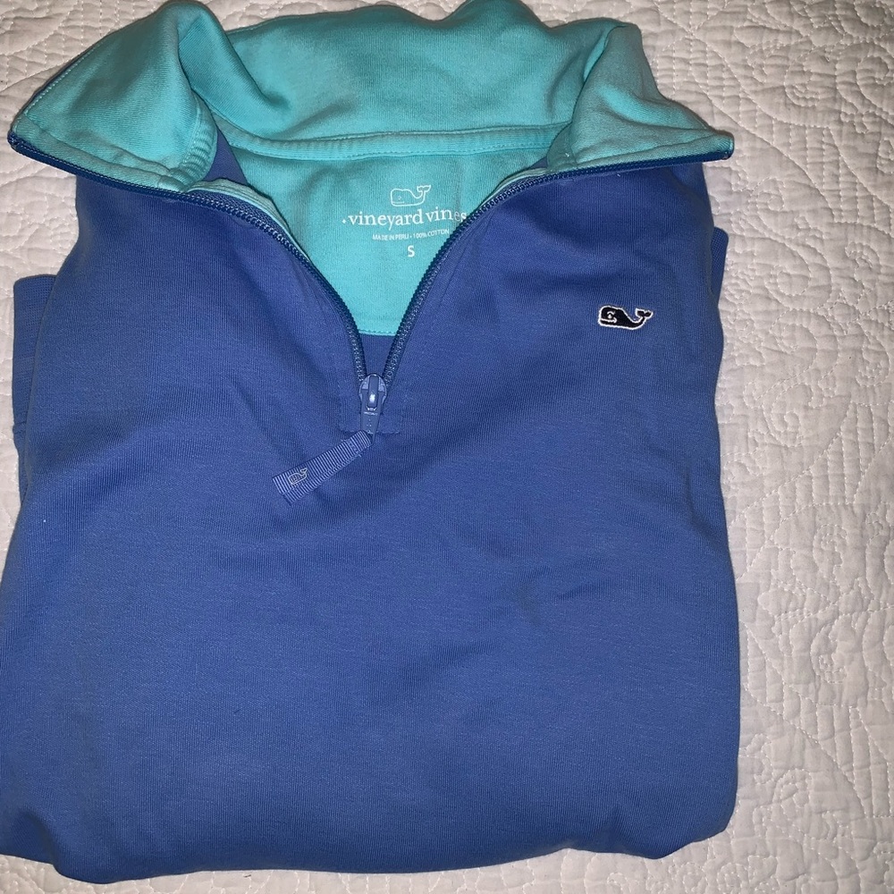 Two tone Vineyard Vines Quarter Zip